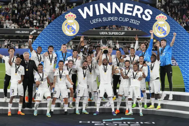 Real Madrid gets its first trophy of the season with